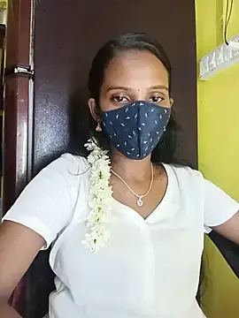 Stripchat Nude Webcam of Tamil_Soloqueen_001