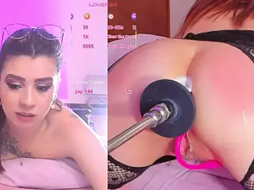 Stripchat Live Sex Cam of CandyHolmes