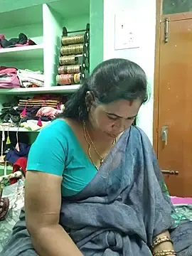 Stripchat Adult Webcams of tamilaruvi