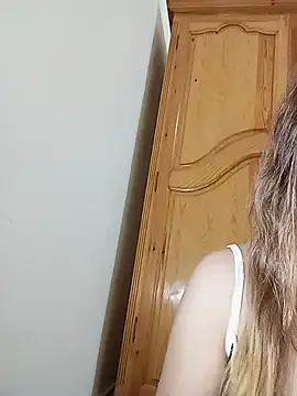 Stripchat Adult Video Chat of indilasixeey
