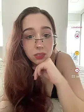 Stripchat Nude Webcam of tsuki_chan_on
