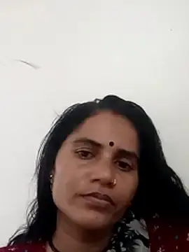 Stripchat Adult Video Chat of Hotnewbhabi_riya