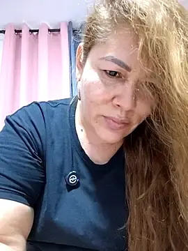 Stripchat Watch Live Sex Cams of SluttyMilf79