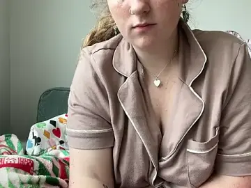 Stripchat Free Porn Cam of lilsbabyxo