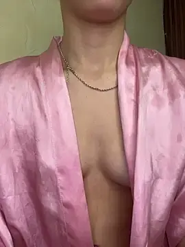 Stripchat Nude Webcam of OneInAMillionXXxx