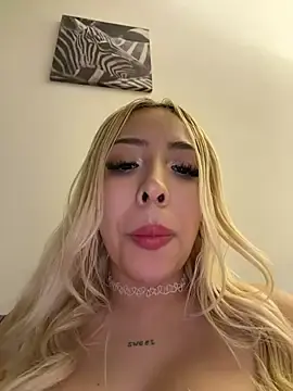 Stripchat Best live sex cam show of Sofy_Softtt
