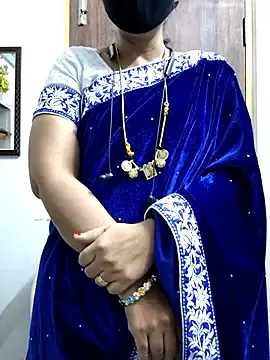 Stripchat Sex Cam of Tamil_white_beauty