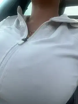 Stripchat Free Live Porn of blissdimicco