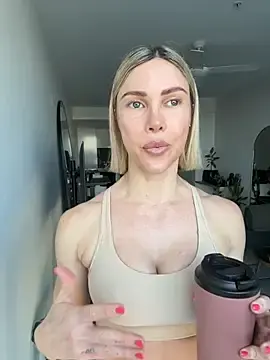 Stripchat Watch Live Sex Cams of raeparks