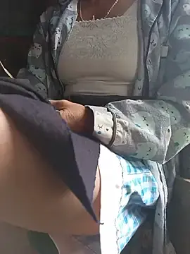 Stripchat Live Porn of Tina_misu