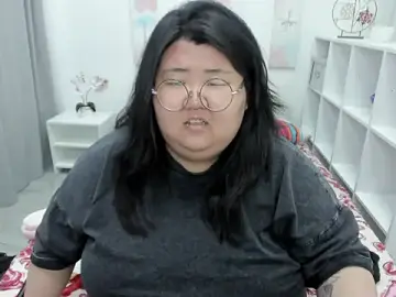 Stripchat Free Live Porn of Nadine_asian