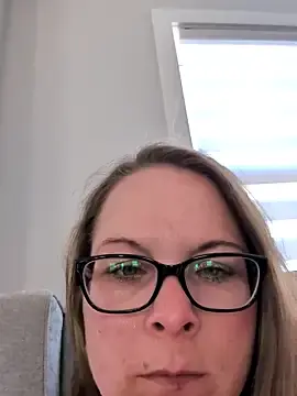 Stripchat Free Live Porn of Sparkle99999