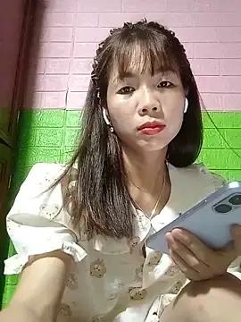 Stripchat Free Live Porn of AmyLinee01