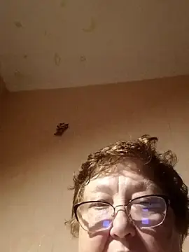 Stripchat Live Porn of Katherine735