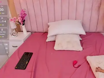 Stripchat Free Porn Cam of Riley_cooper