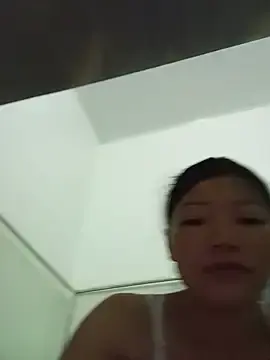 Stripchat Free Live Porn of balee_loe1