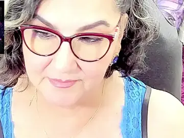 Stripchat Live Porn of cataleya_mom