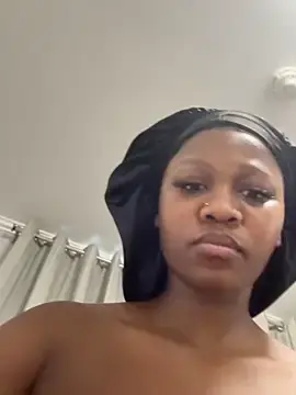 Stripchat Private Sex Chat of bettyboop_pussy