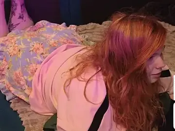 Stripchat Best live sex cam show of Tara_Renn