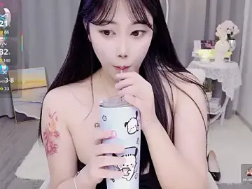 Stripchat Free Porn Cam of Xania_xx