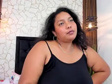 Stripchat Live Sex Cam of alexia_gomezz