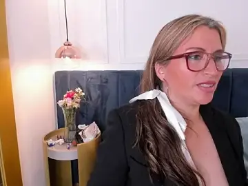 Stripchat Sex Cam of Susan_Jolie