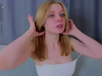 Stripchat Free Live Porn of KelleBisaccia