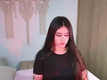 Stripchat Live Sex Cam of iriswest_