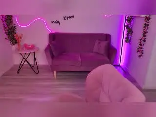 Xlovecam Live Sex Cam of MiaCuteAngel