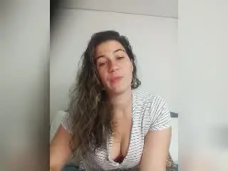 Xlovecam Live Sex Cam of YessiSoto