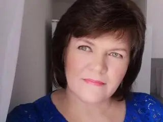 Xlovecam Live Sex of SandraSunrise