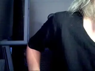 Xlovecam Live Sex Cam of SmokerBetty