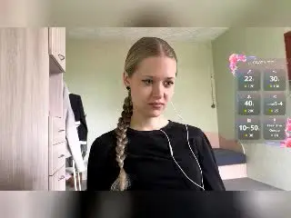 Xlovecam Sex Cam of LillianaWhang