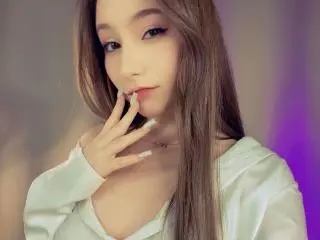 Xlovecam Best Webcam of LunariaLive