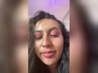 Xlovecam Nude Webcam of AmyRoss