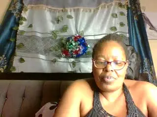 Xlovecam Live Sex of HeavyAss69
