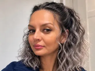 Xlovecam Best live sex cam show of DouceAmelia