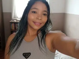 Xlovecam Watch Live Sex Cams of XinemaBonet