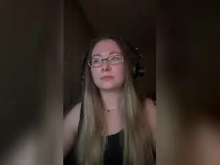 Xlovecam Best Webcam of Meeranda