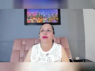 Xlovecam Free Live Porn of CinthiaBoyer