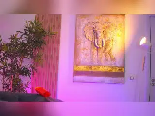 Xlovecam Live Sex Cam of AishaBee