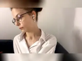 Xlovecam Free Porn Cam of FaithRegulus