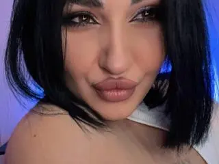 Xlovecam Free Porn Cam of BoobZillaa