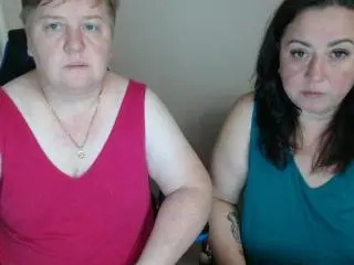 Xlovecam Adult Video Chat of MollyAndJane