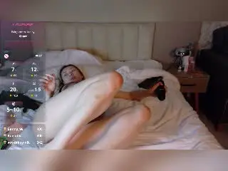Xlovecam Sex Chat of GwenOnline