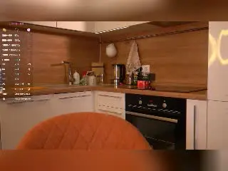Xlovecam Live Sex Cam of HanaGardinier