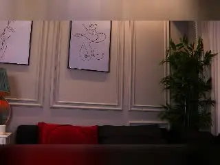 Xlovecam Adult Webcam of KyraReign
